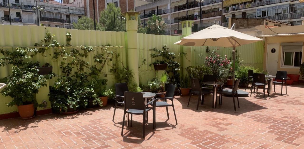 Paraiso Hostel Βαρκελώνη Εξωτερικό φωτογραφία