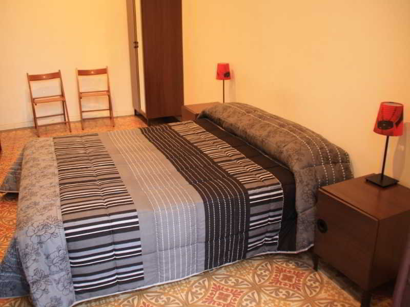 Paraiso Hostel Βαρκελώνη Εξωτερικό φωτογραφία